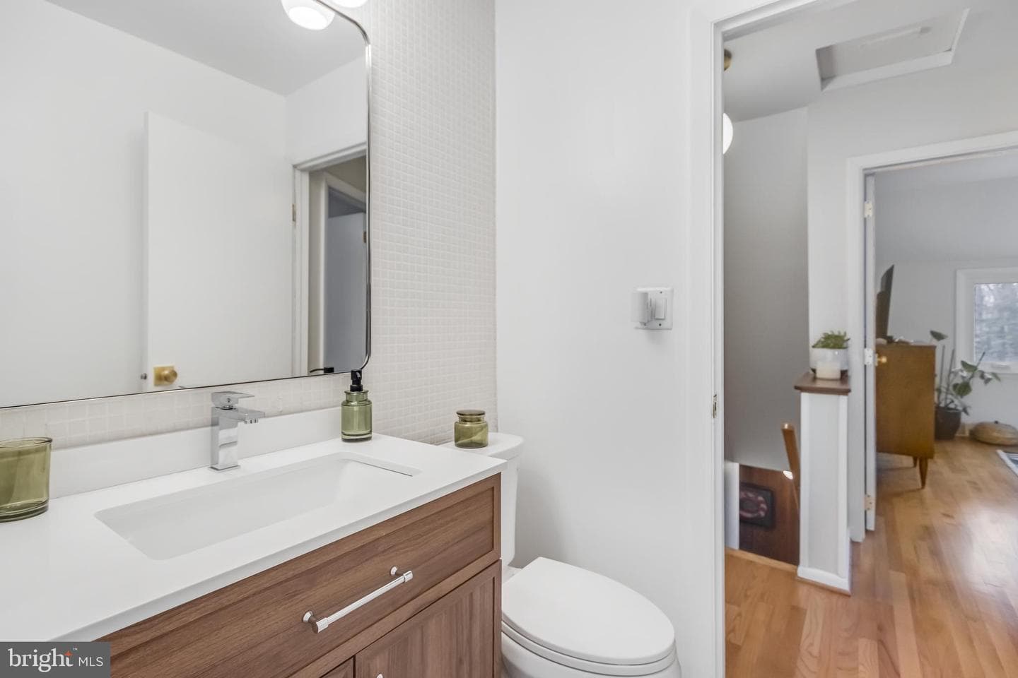 2810 Colonial Road photo 21