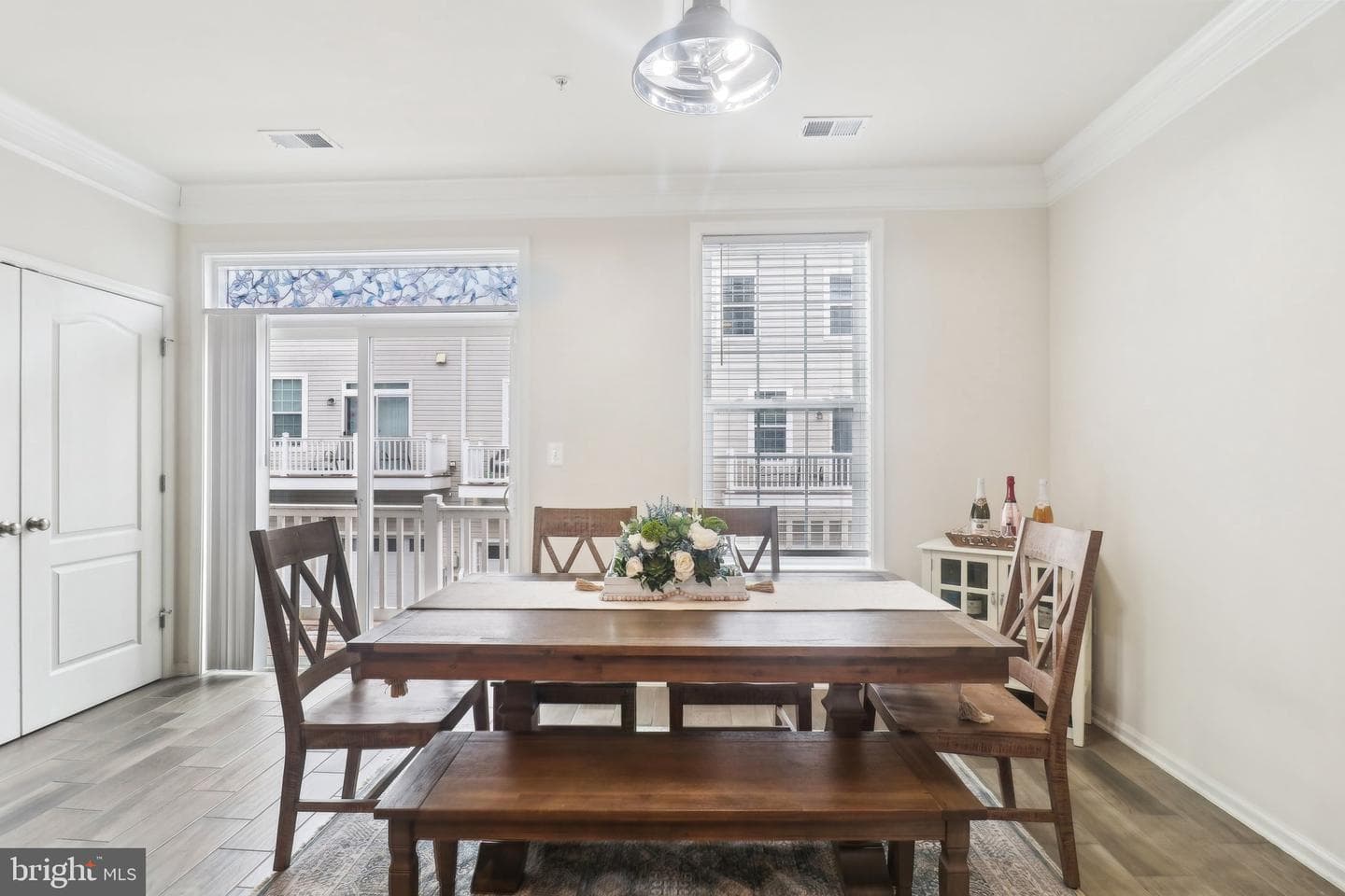 5329 Greenwich Circle photo 16