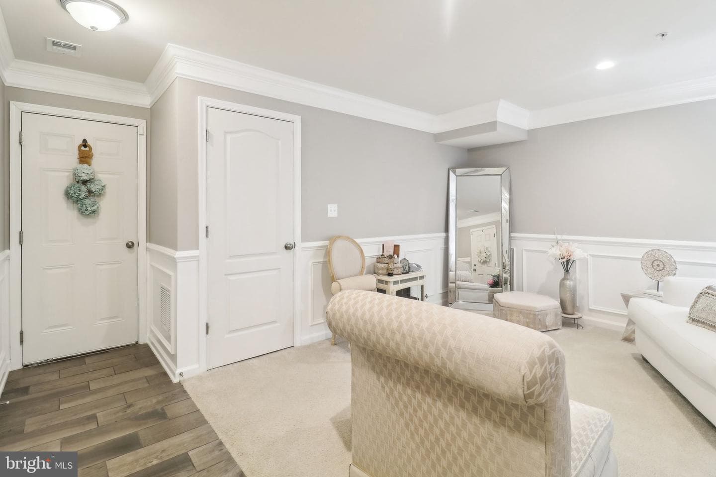 5329 Greenwich Circle photo 8