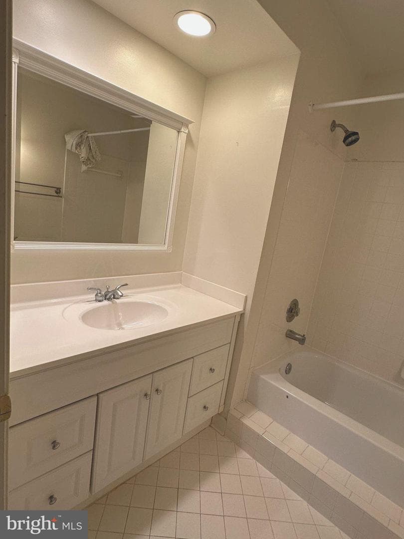 7808 Spinnaker Road #12 photo 16