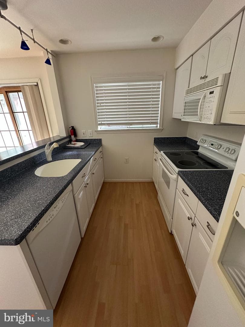 7808 Spinnaker Road #12 photo 6