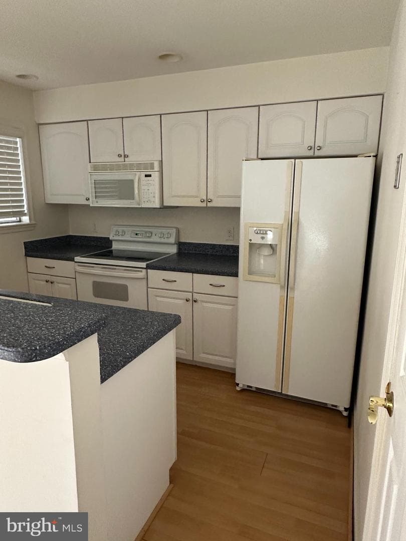 7808 Spinnaker Road #12 photo 8