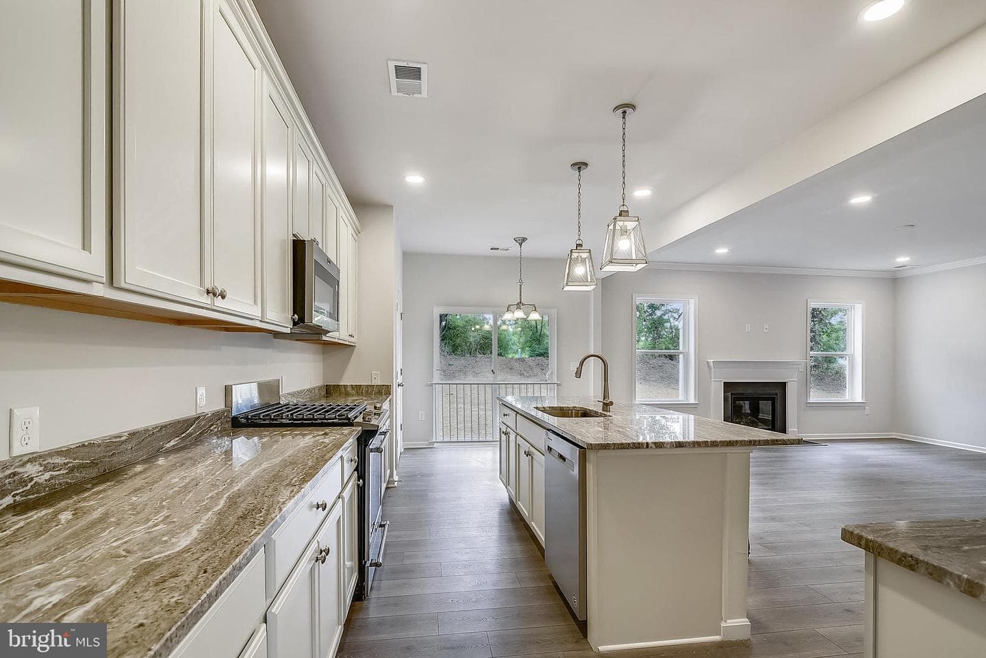 13814 Pecan Ridge Way photo 5