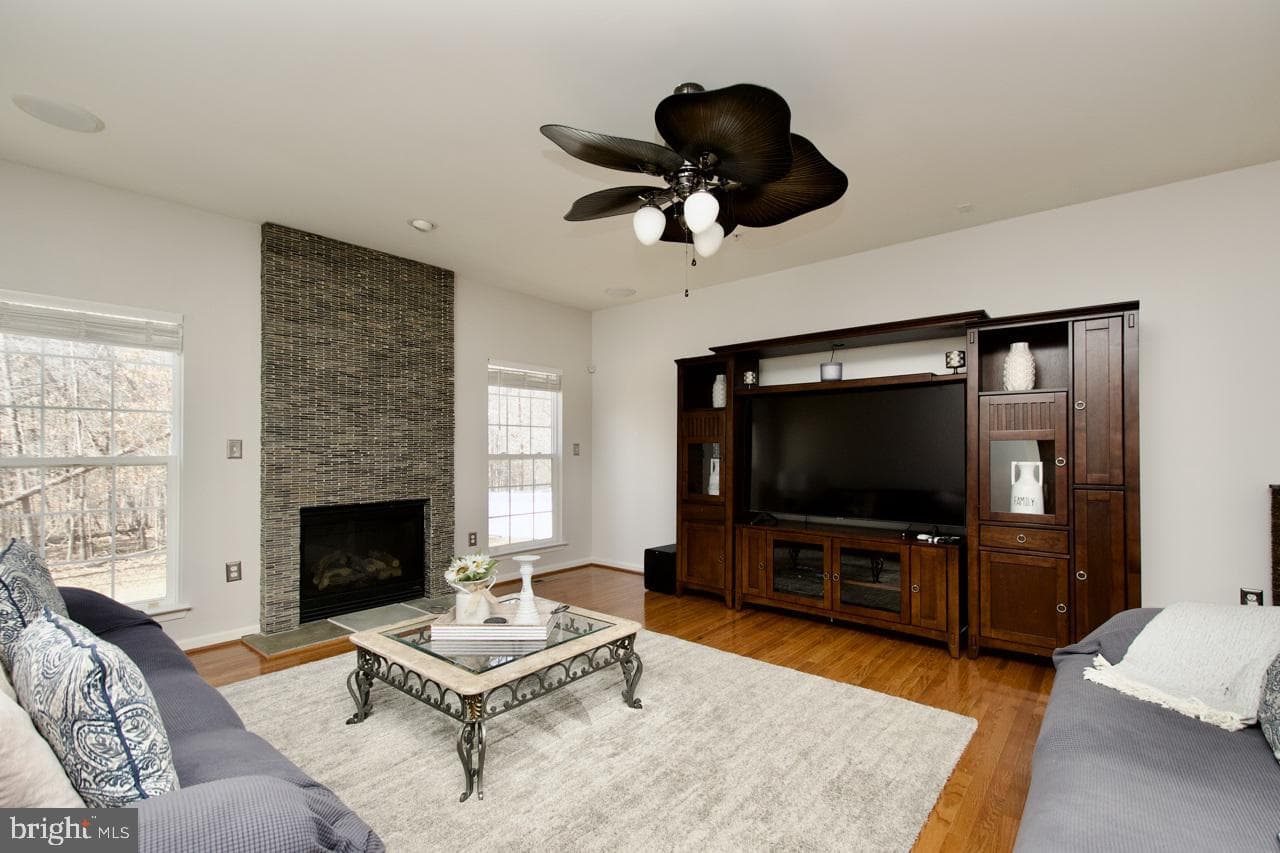 9705 Dunn Court photo 15
