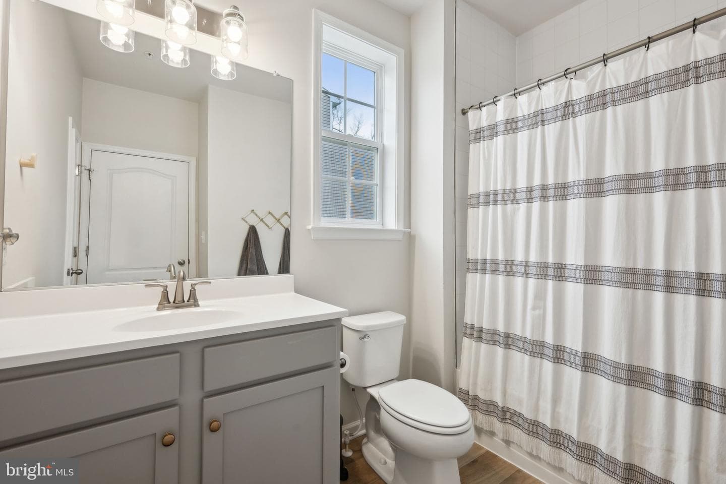 1008 Overlook Way photo 16