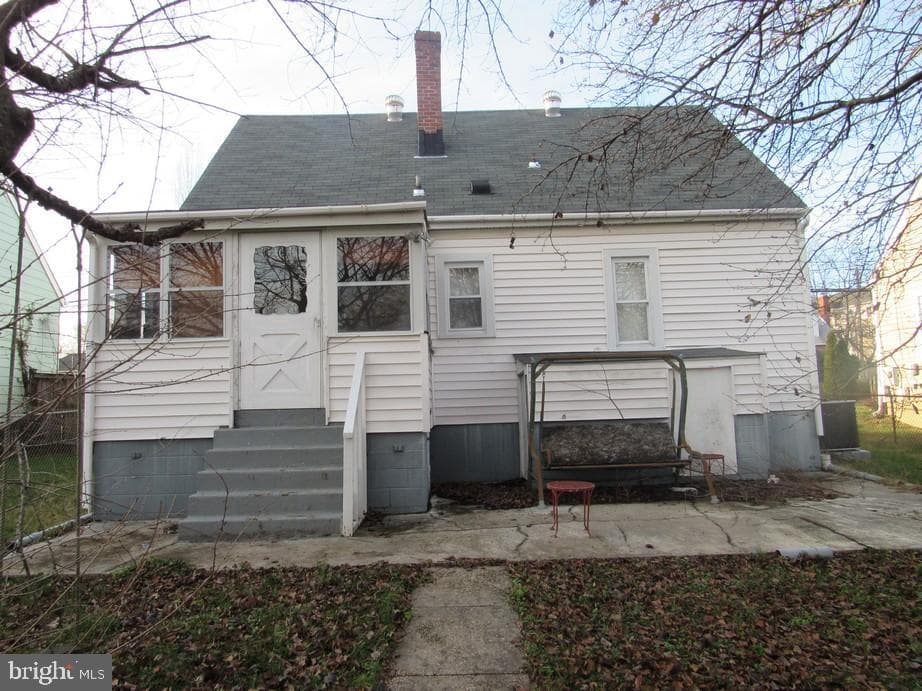 912 Nichols Drive photo 3