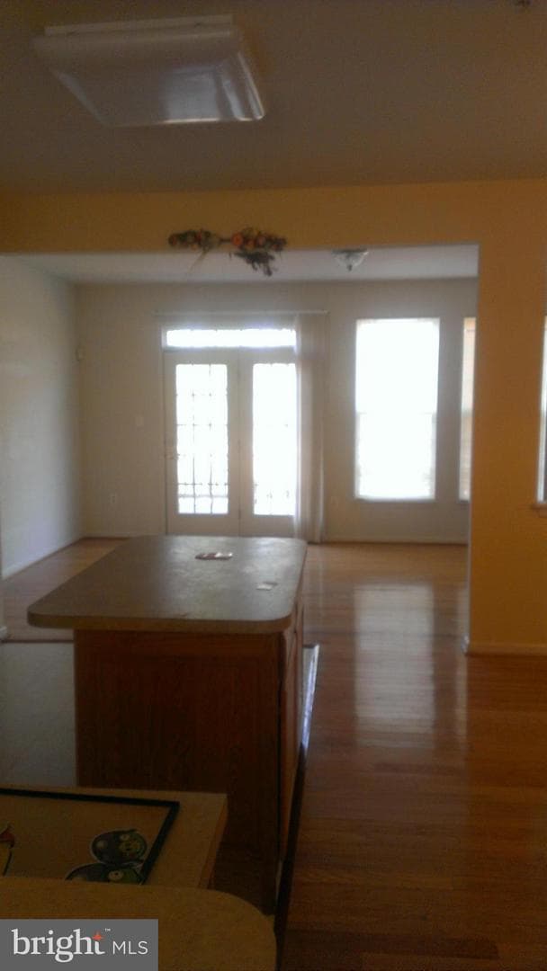 6605 Landing Way photo 12