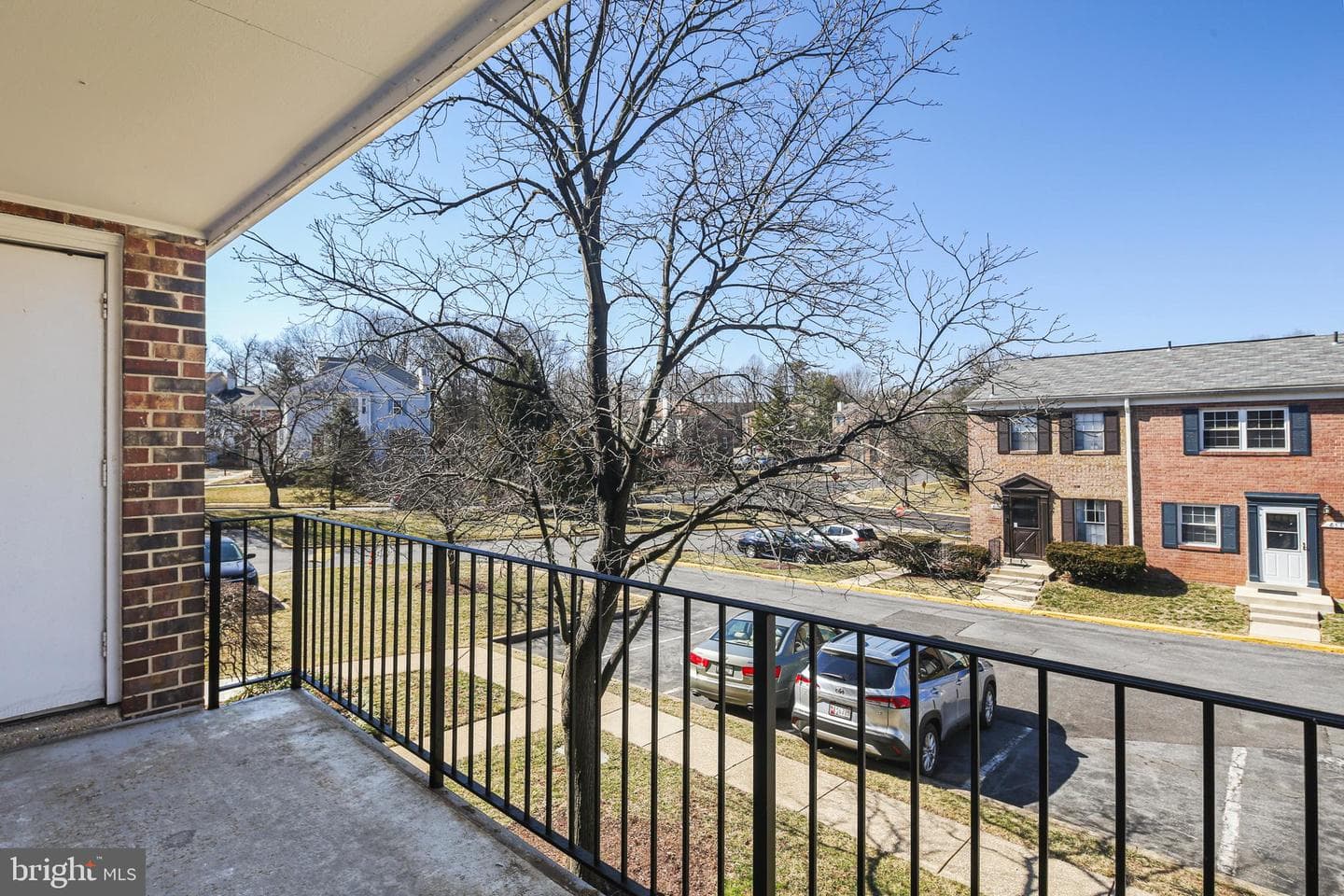 7984 Lakecrest Drive photo 37