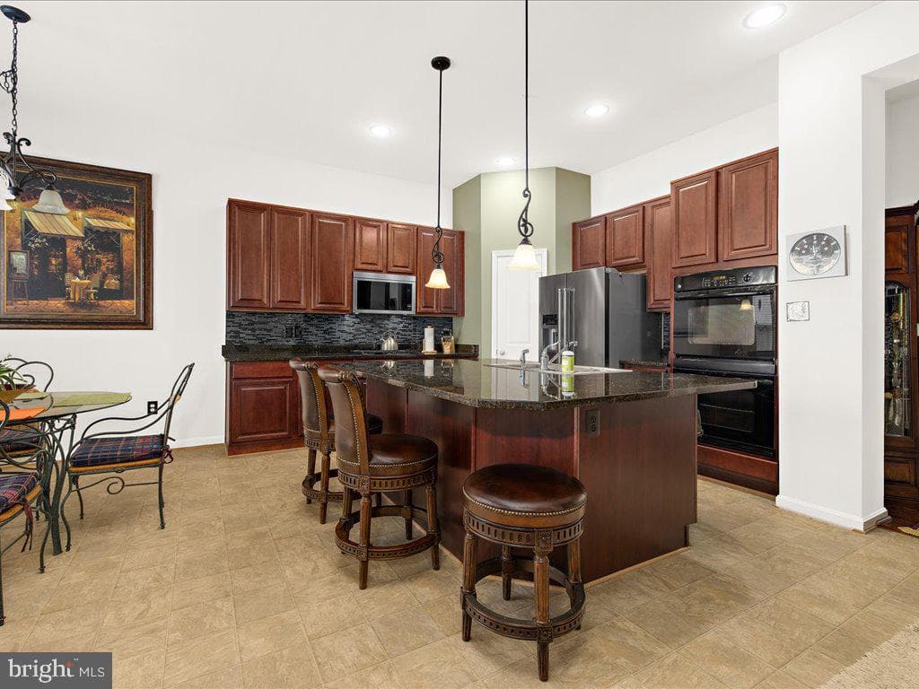 5102 Mount Oaks Sanctuary Drive photo 4