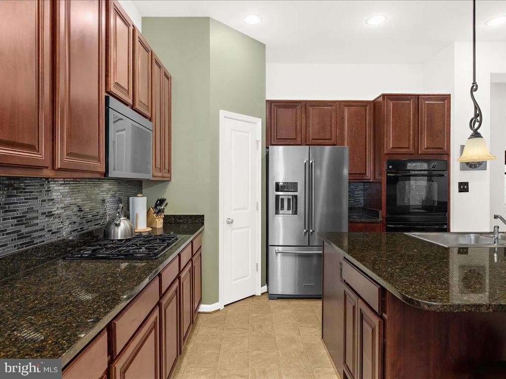 5102 Mount Oaks Sanctuary Drive photo 5