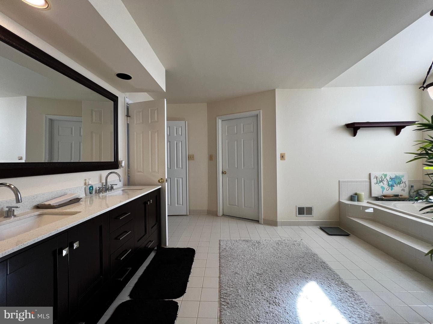 14402 Town Farm Road photo 52