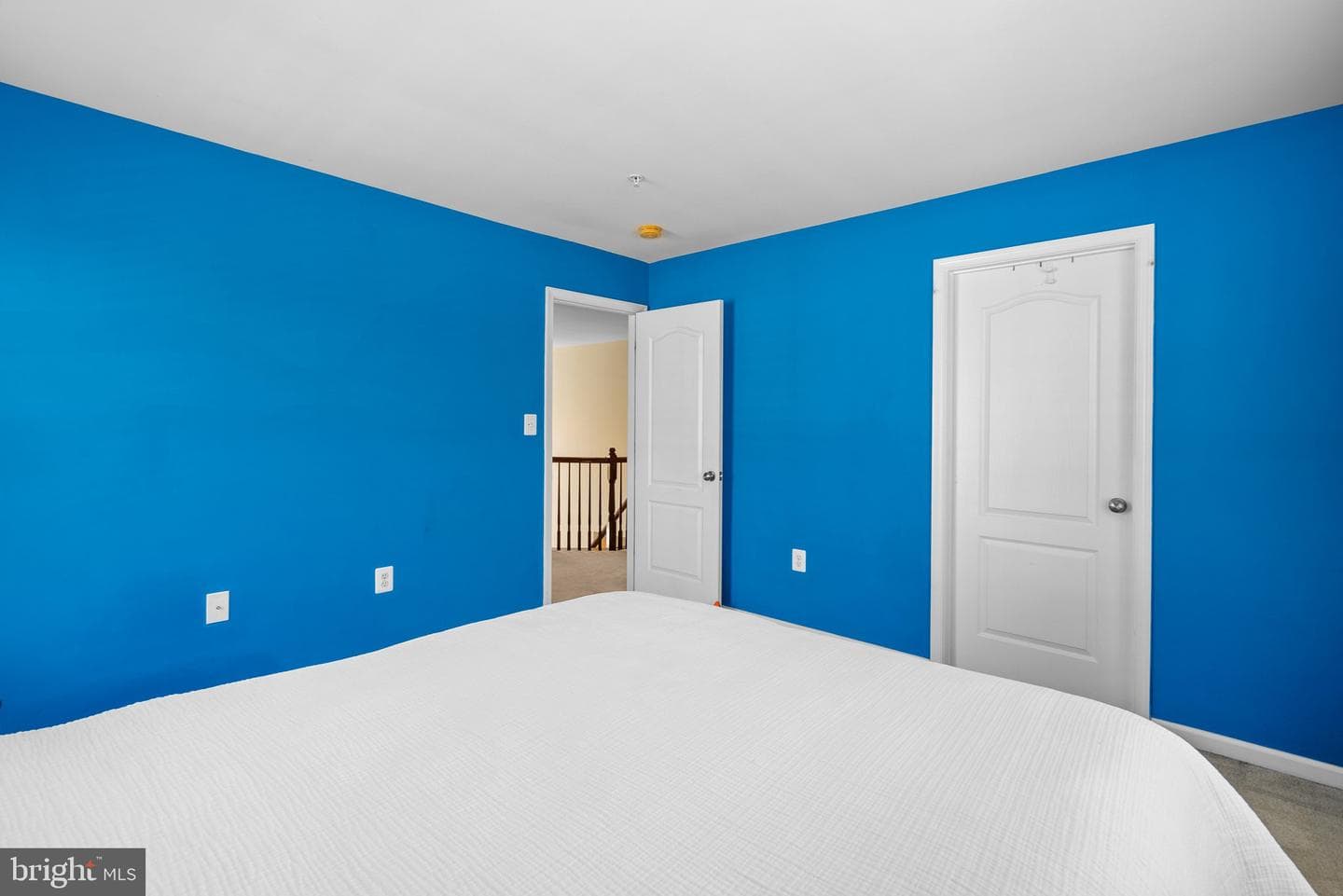 15422 Symondsbury Way photo 32