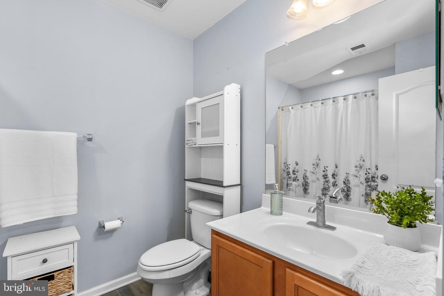 15422 Symondsbury Way photo 37