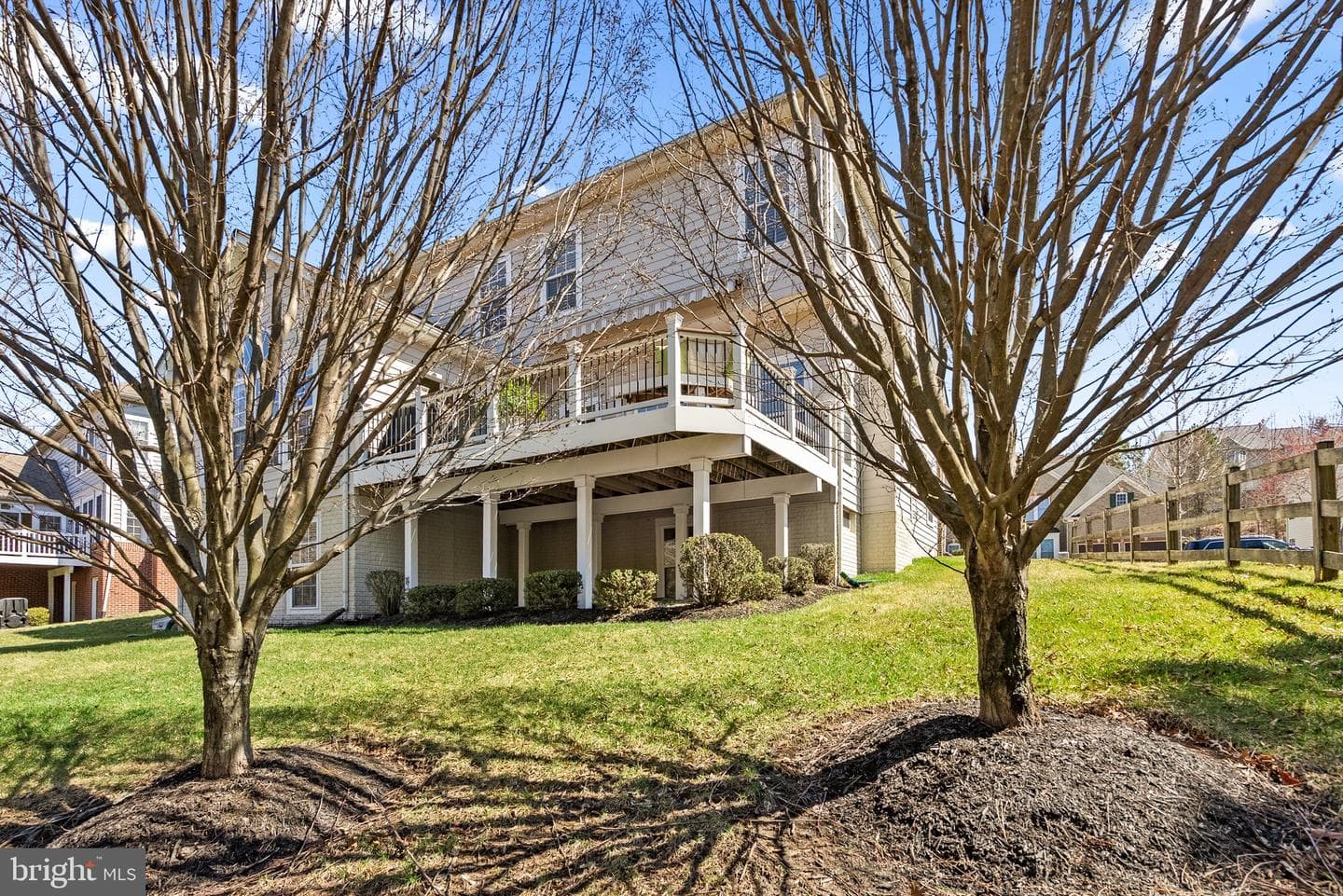 15422 Symondsbury Way photo 55