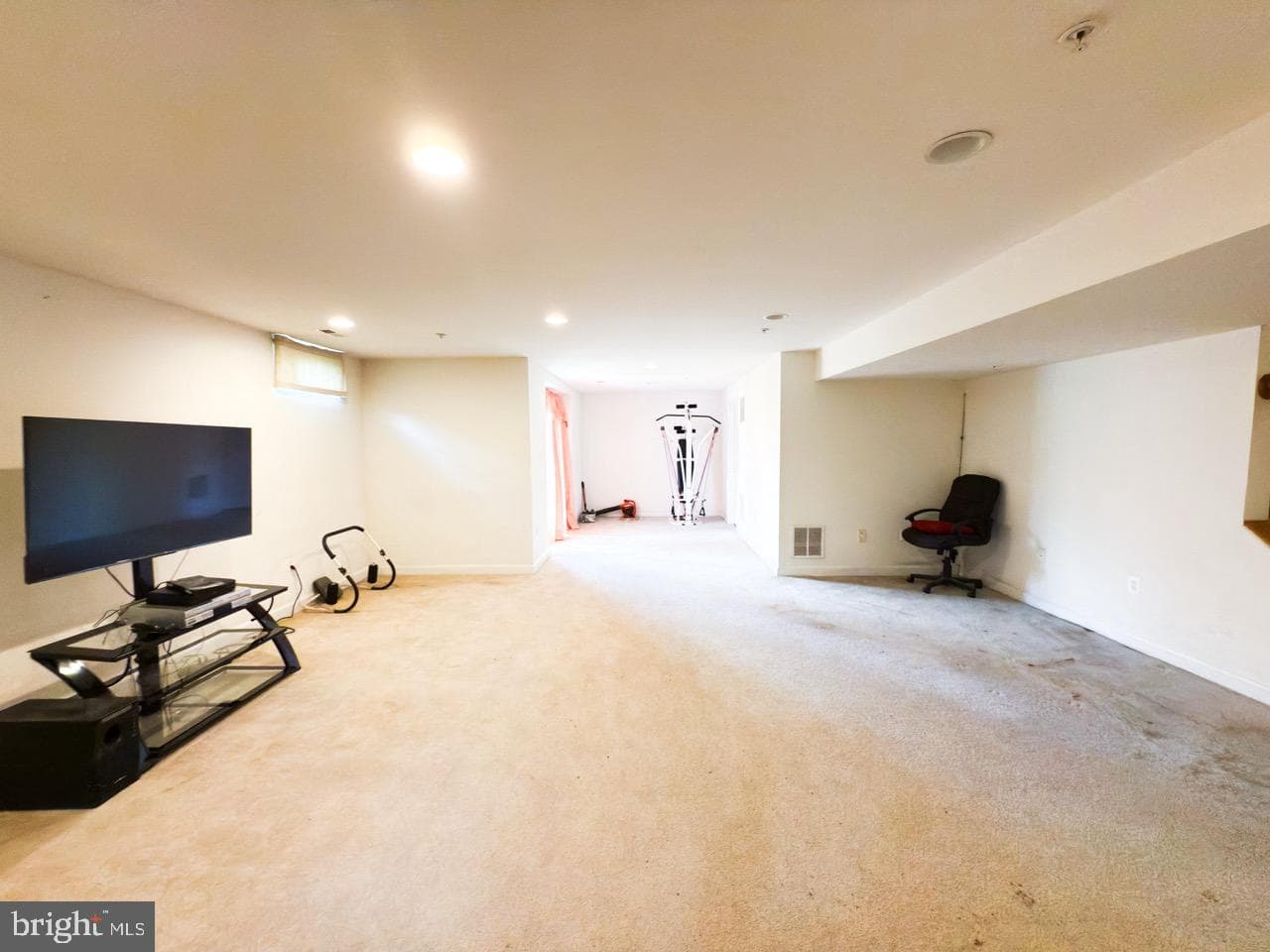 7701 Kirklee Court photo 47