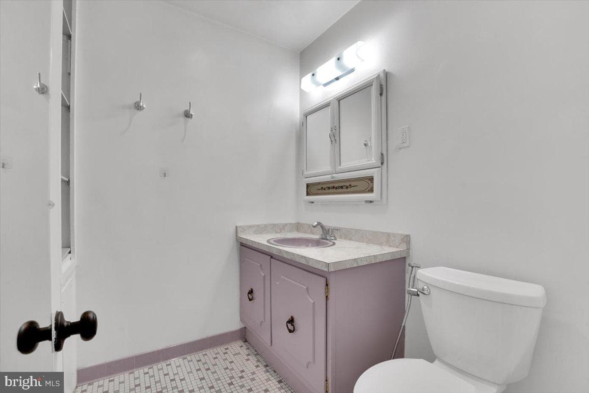 10814 Hill Top Drive photo 32