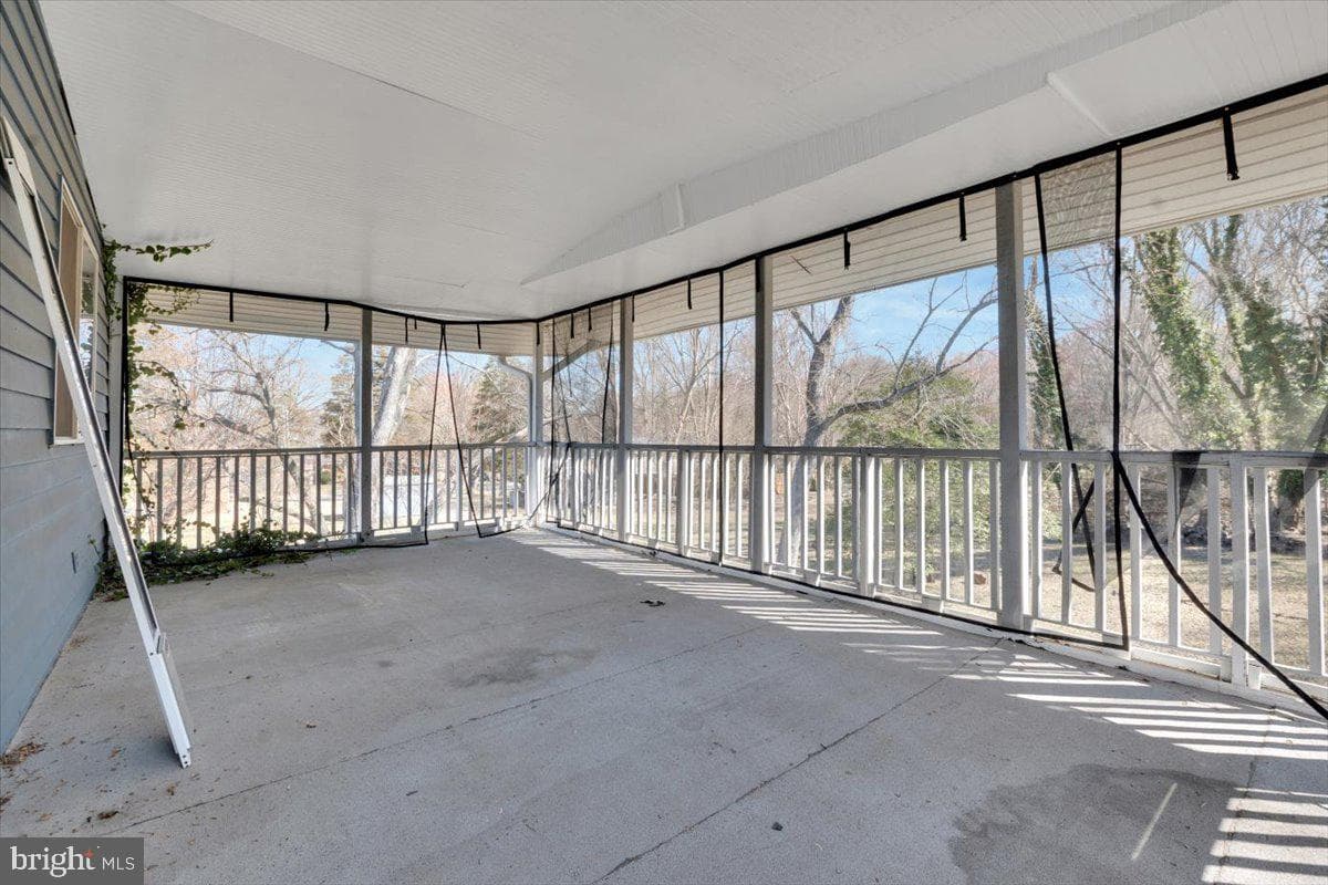 10814 Hill Top Drive photo 35