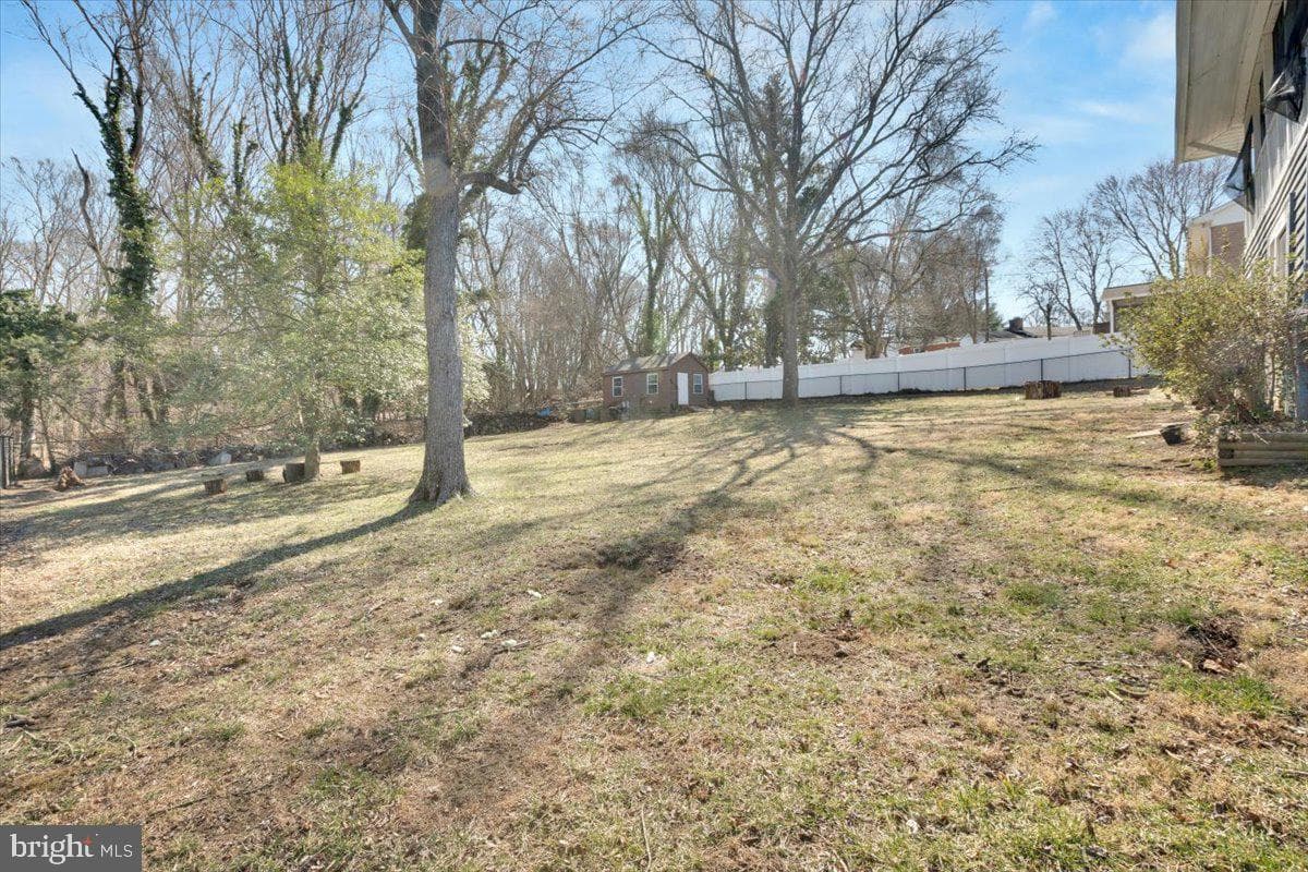 10814 Hill Top Drive photo 5