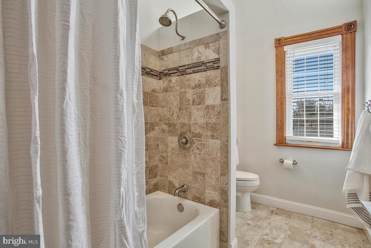 4807 Ruatan Street photo 27