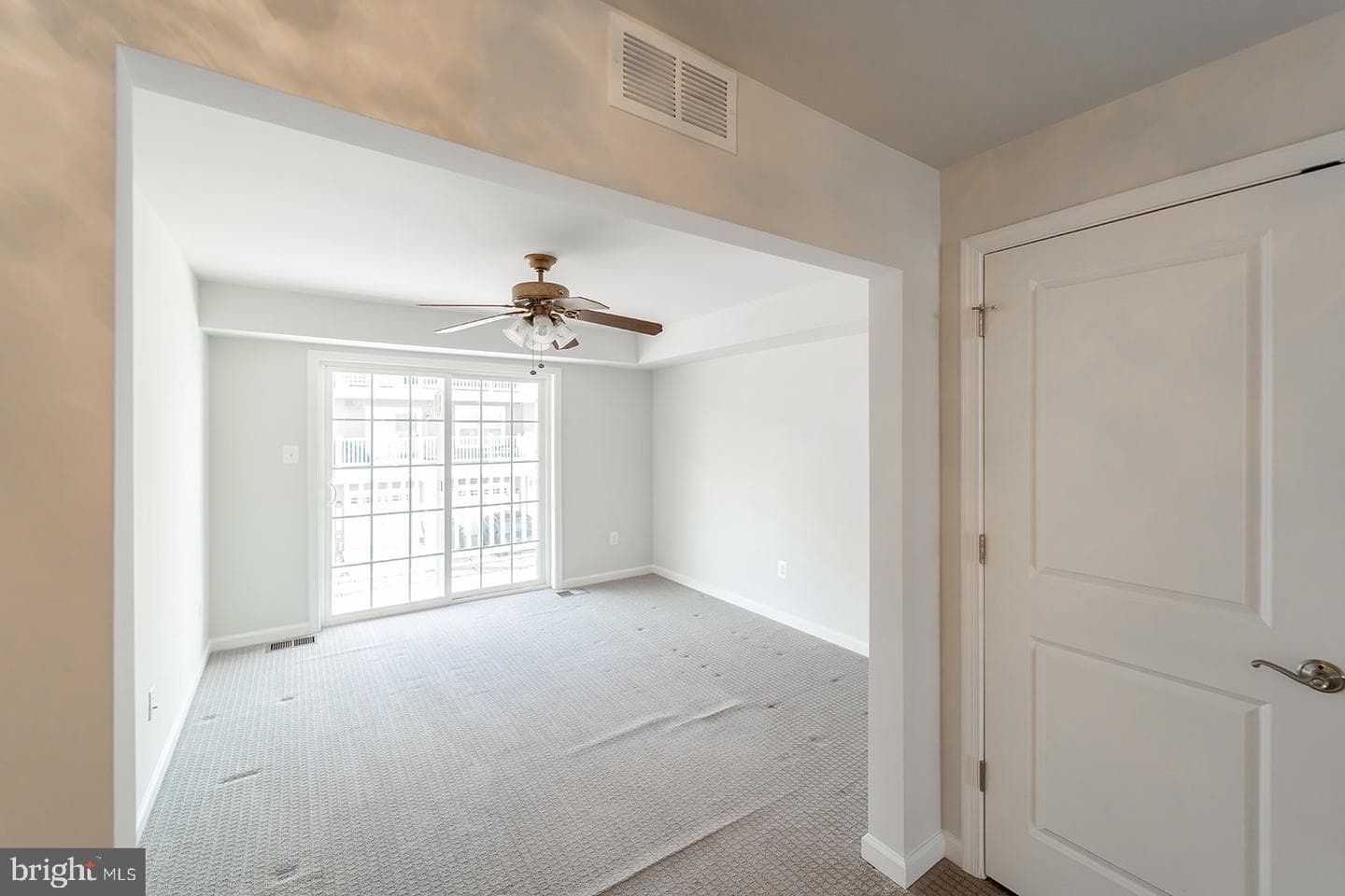 9721 Glassy Creek Way photo 38