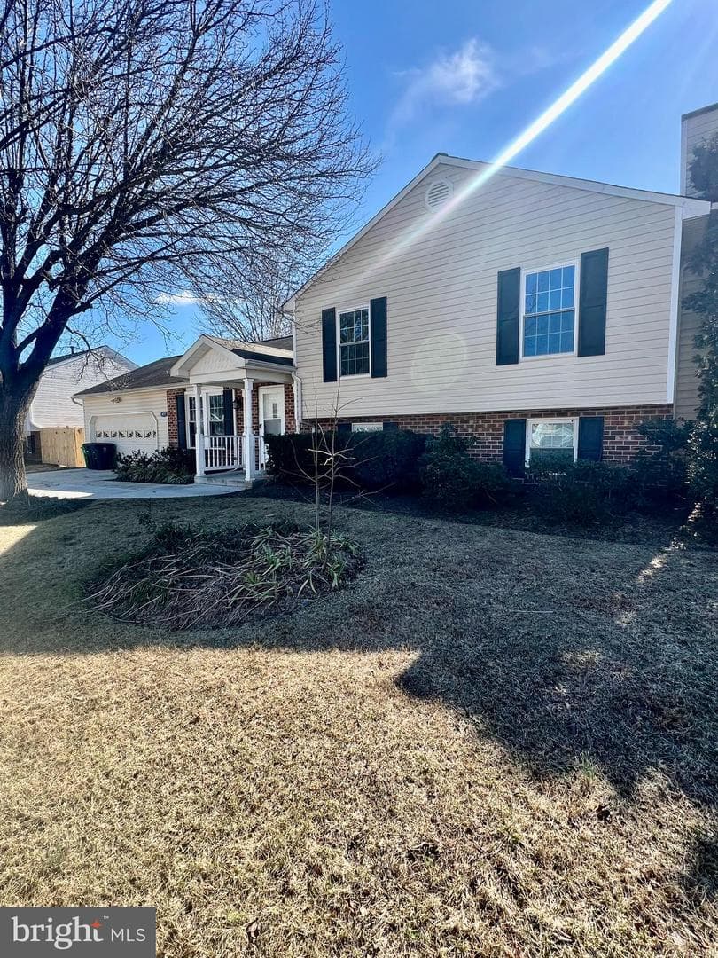 8017 Tiffany Lane photo 19