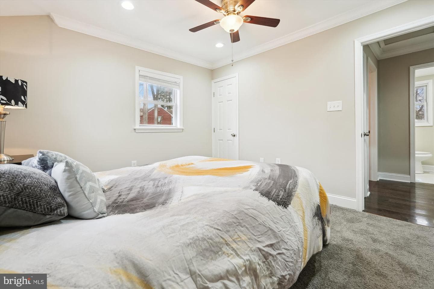 6110 Seat Pleasant Drive photo 13