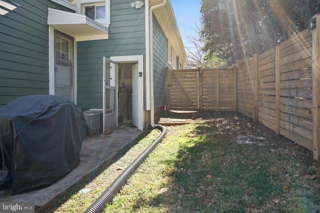4508 Oliver Street photo 21