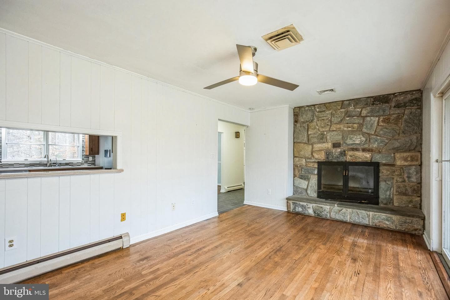 14500 Thorpe Lane photo 8