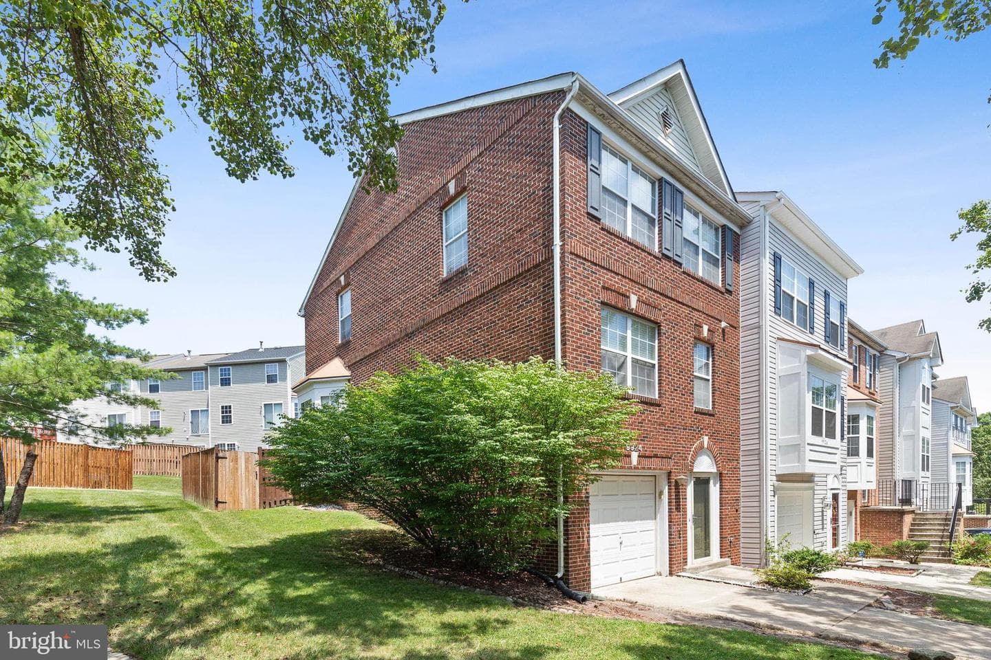 9924 Prince Royal Place photo 2