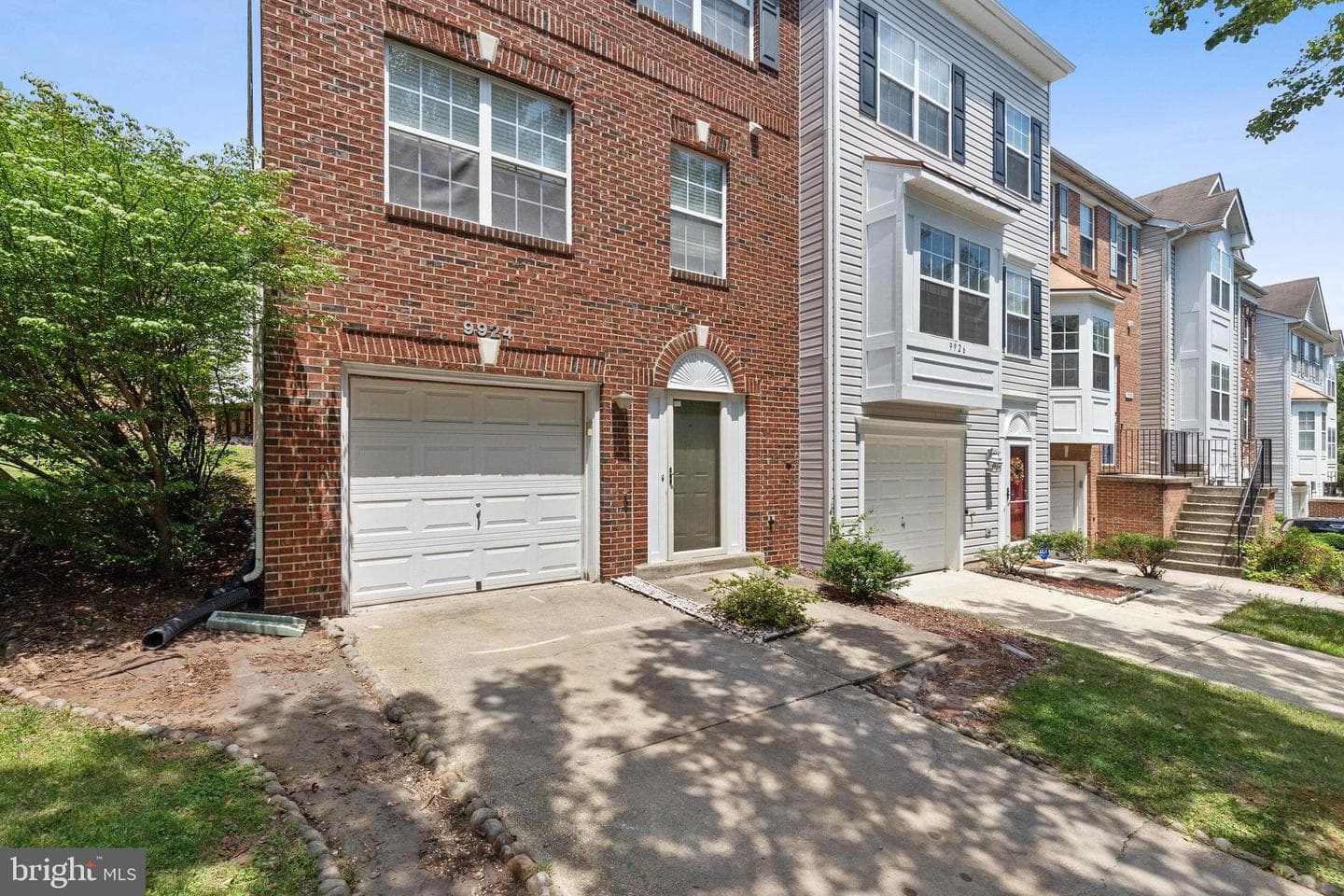9924 Prince Royal Place photo 3