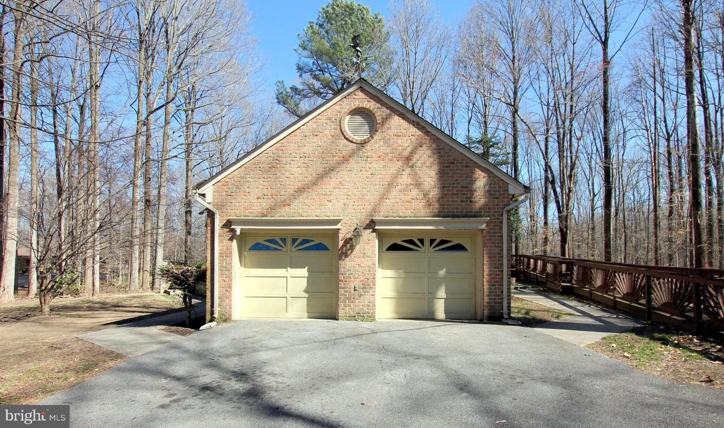 5716 Kenfield Lane photo 5