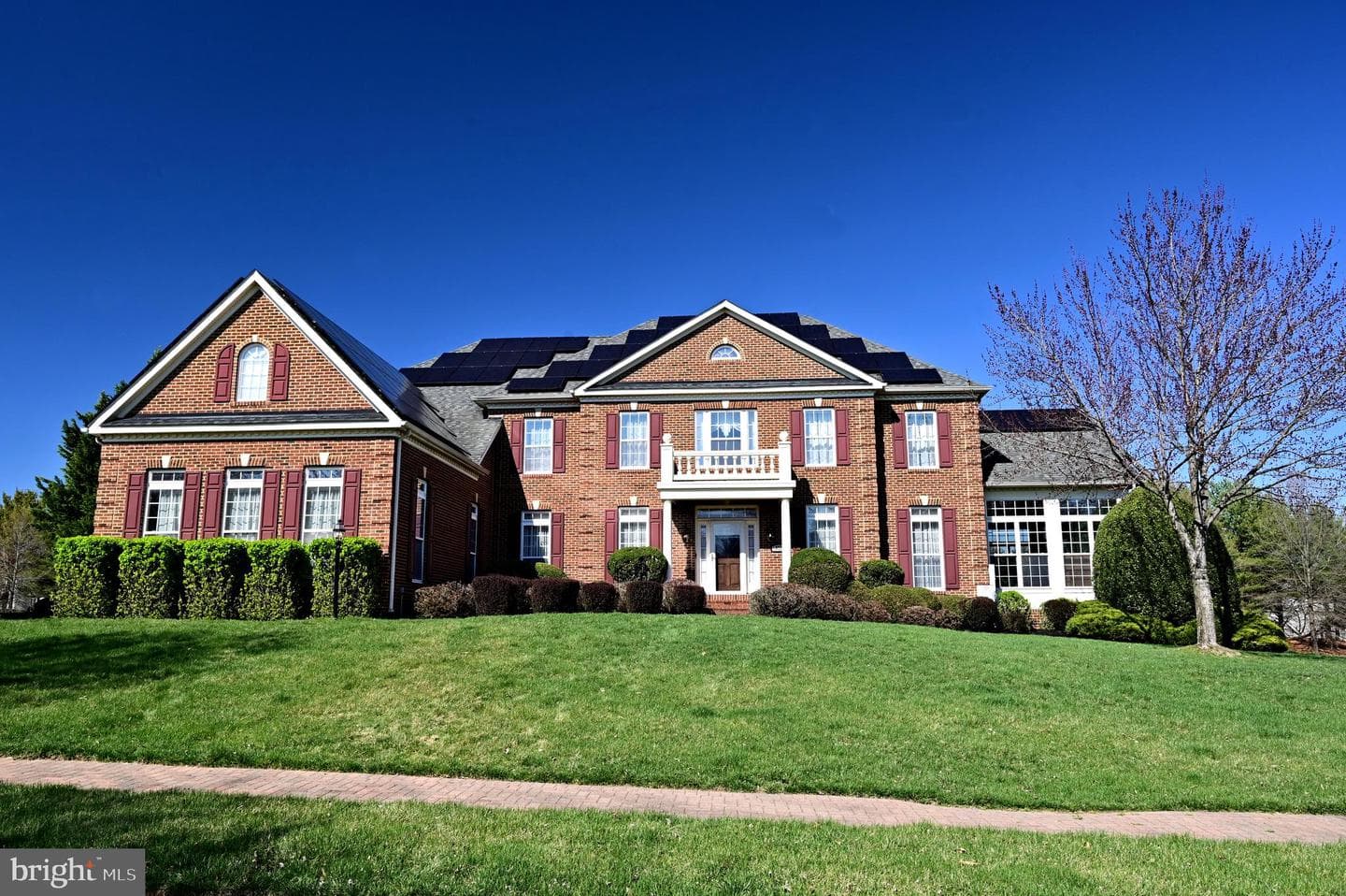 301 Lismore Drive photo 2