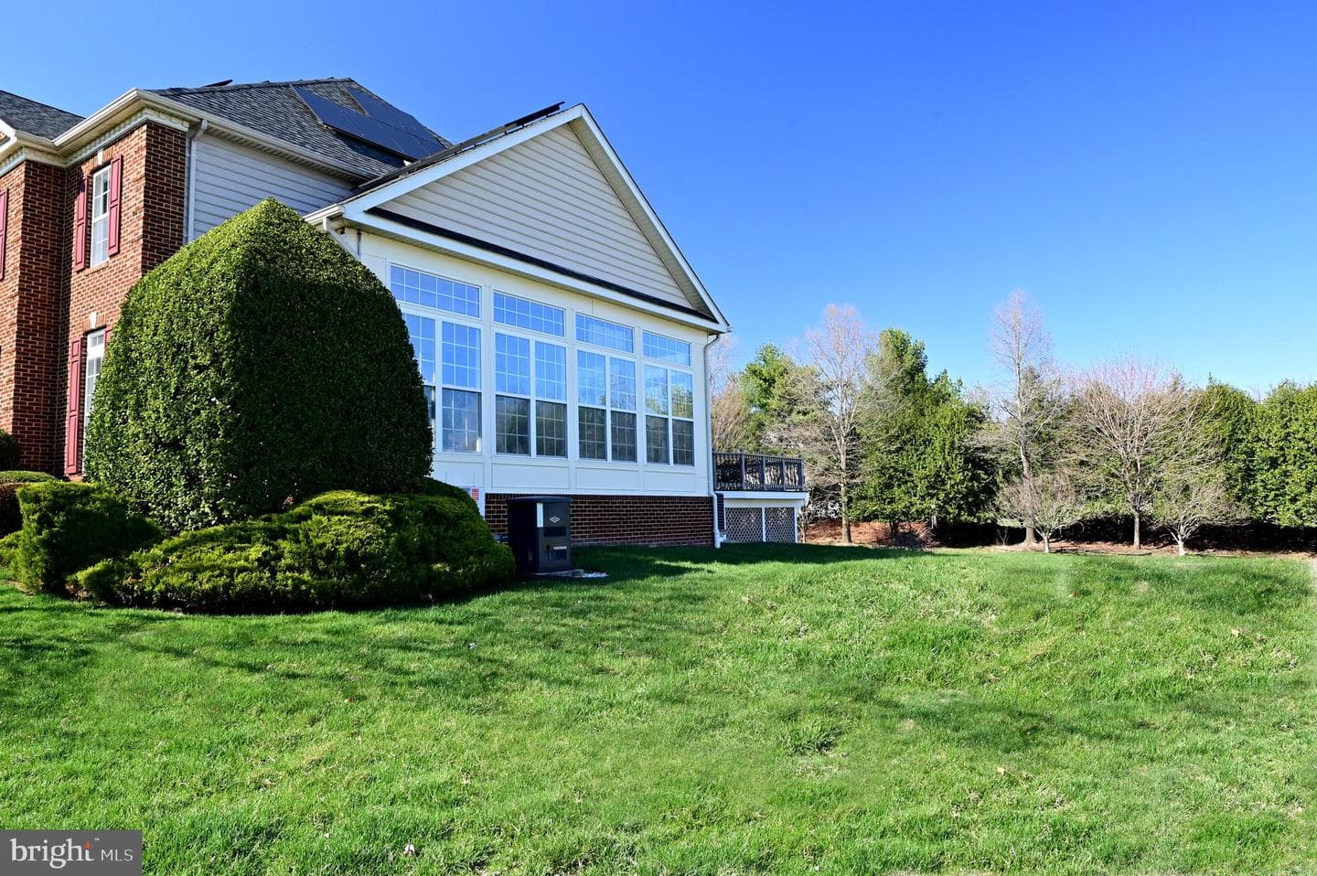301 Lismore Drive photo 7