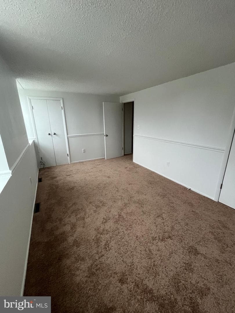 1850 Village Green Drive photo 13