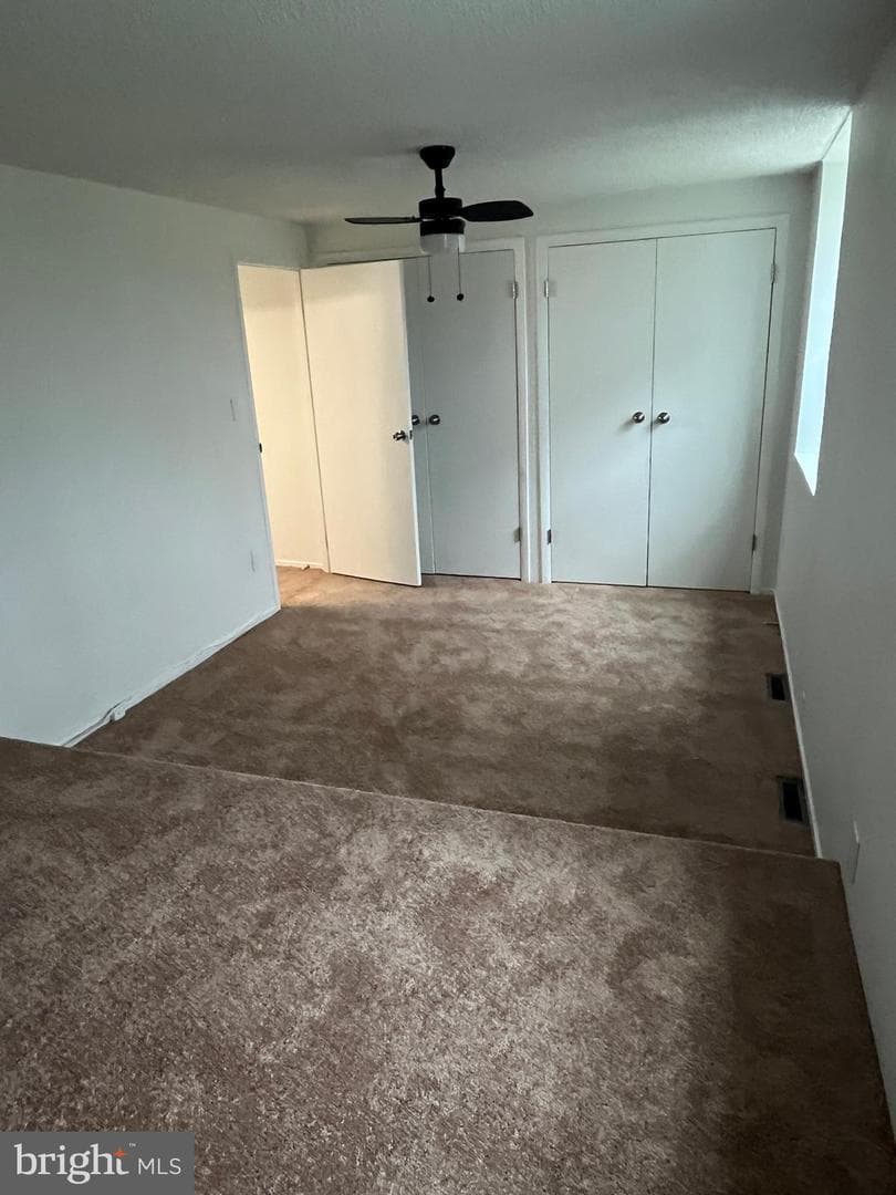 1850 Village Green Drive photo 17