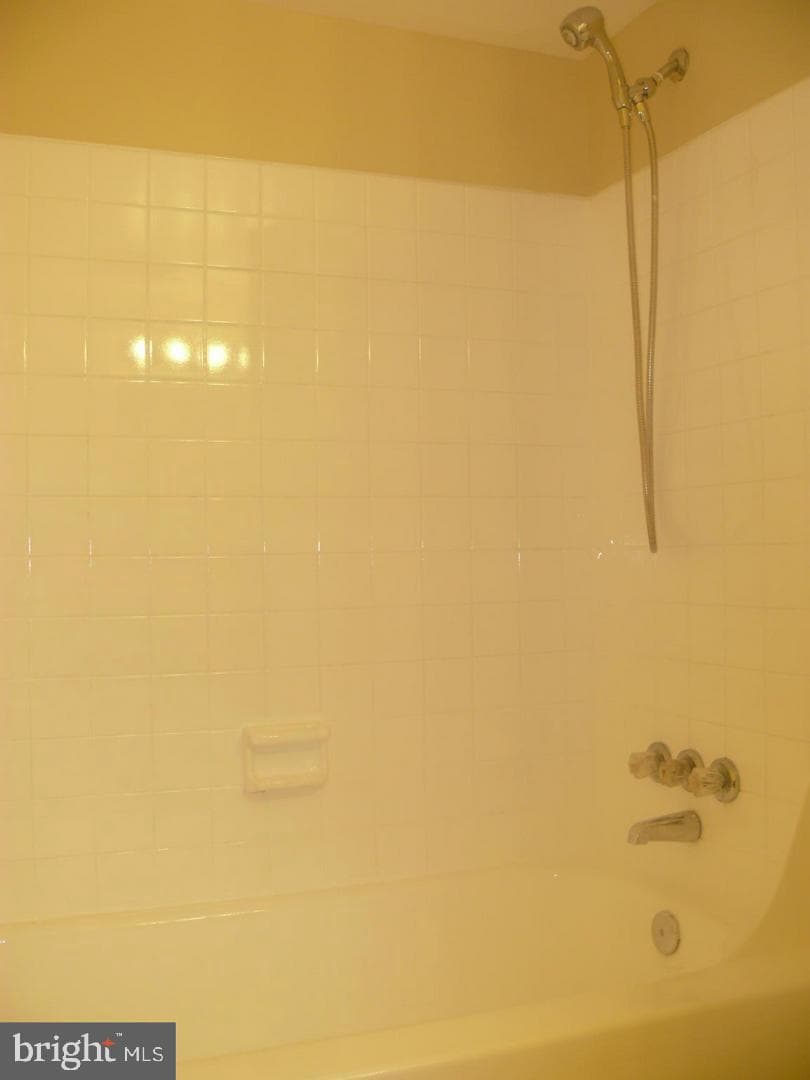 15712 Dorset Road #t3 photo 19