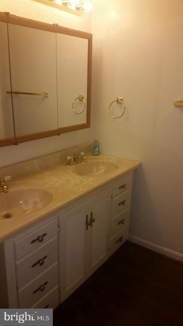 15712 Dorset Road #t3 photo 6