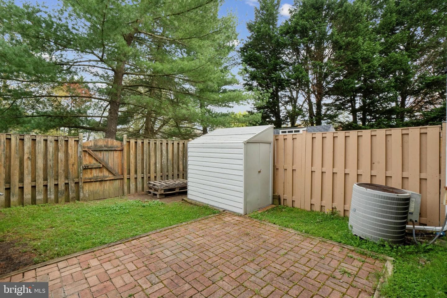 3425 Epic Gate photo 24