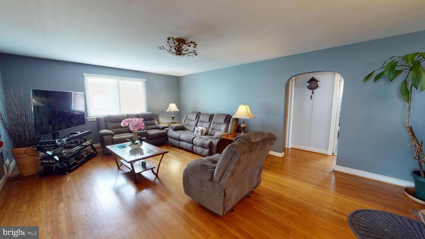 6103 Manor Road photo 26