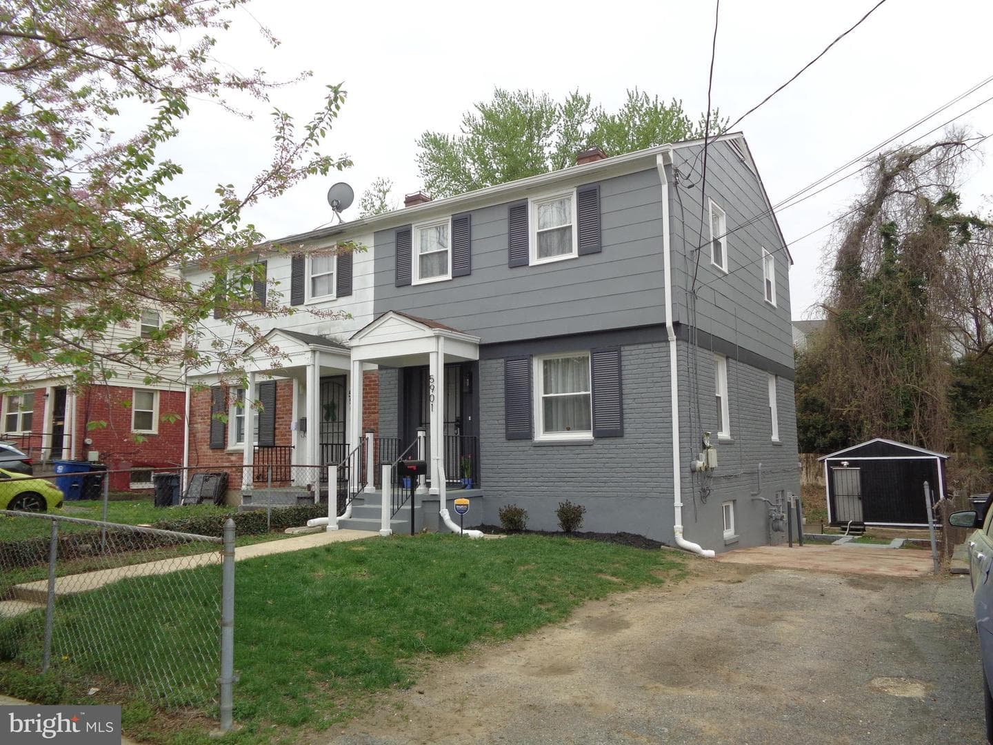 5901 Choctaw Drive photo 2
