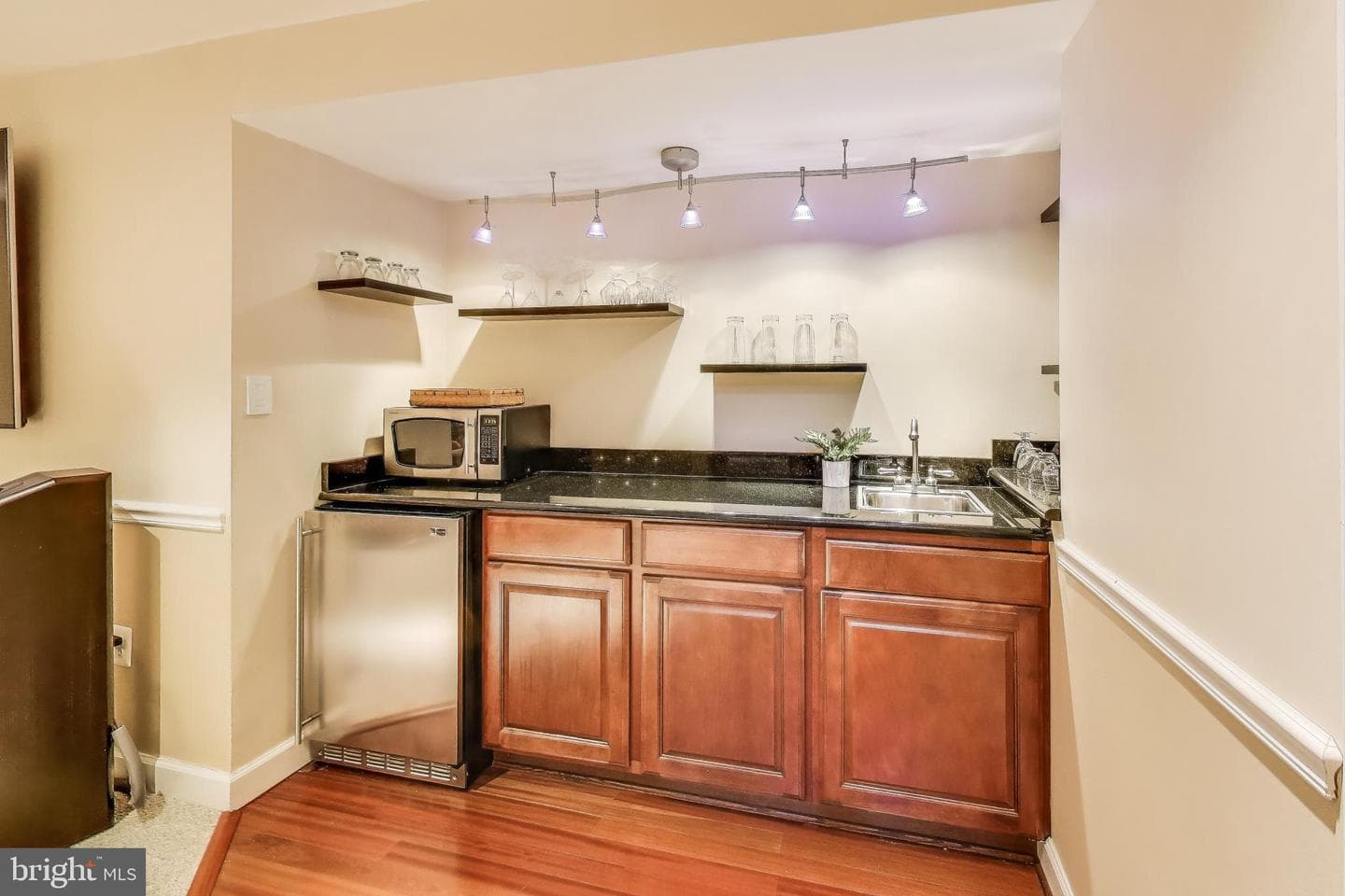 10107 Linford Terrace photo 36