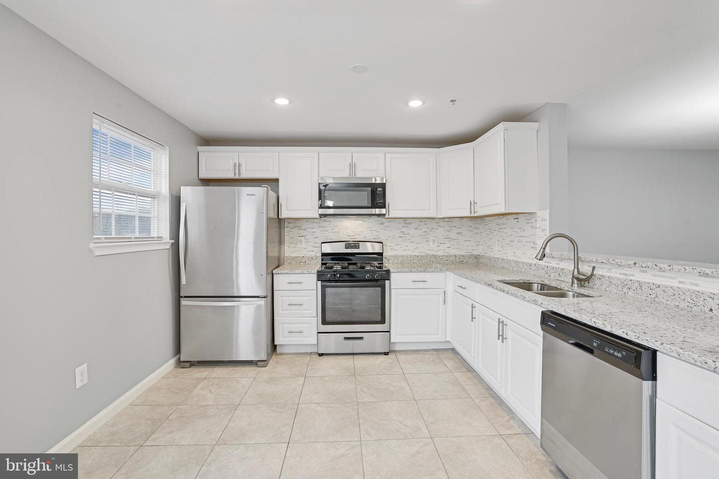 16143 Edenwood Drive photo 9