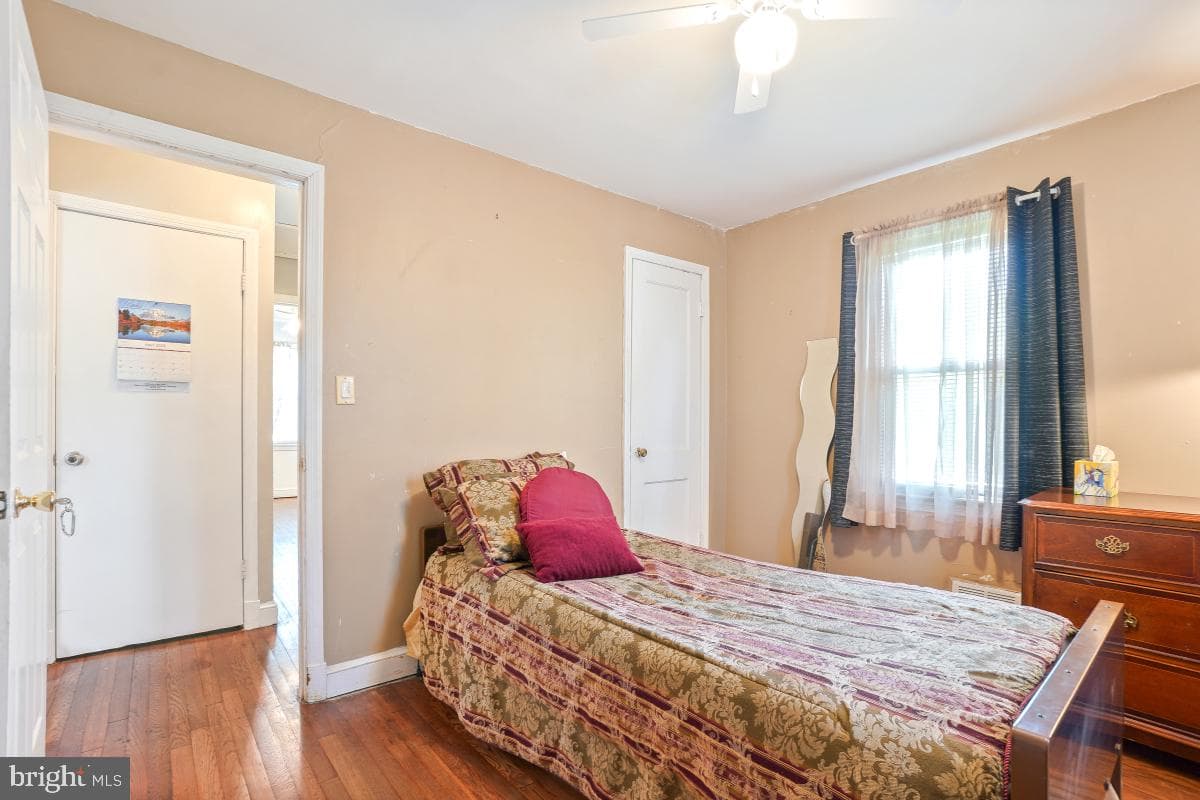 210 69th Street photo 16
