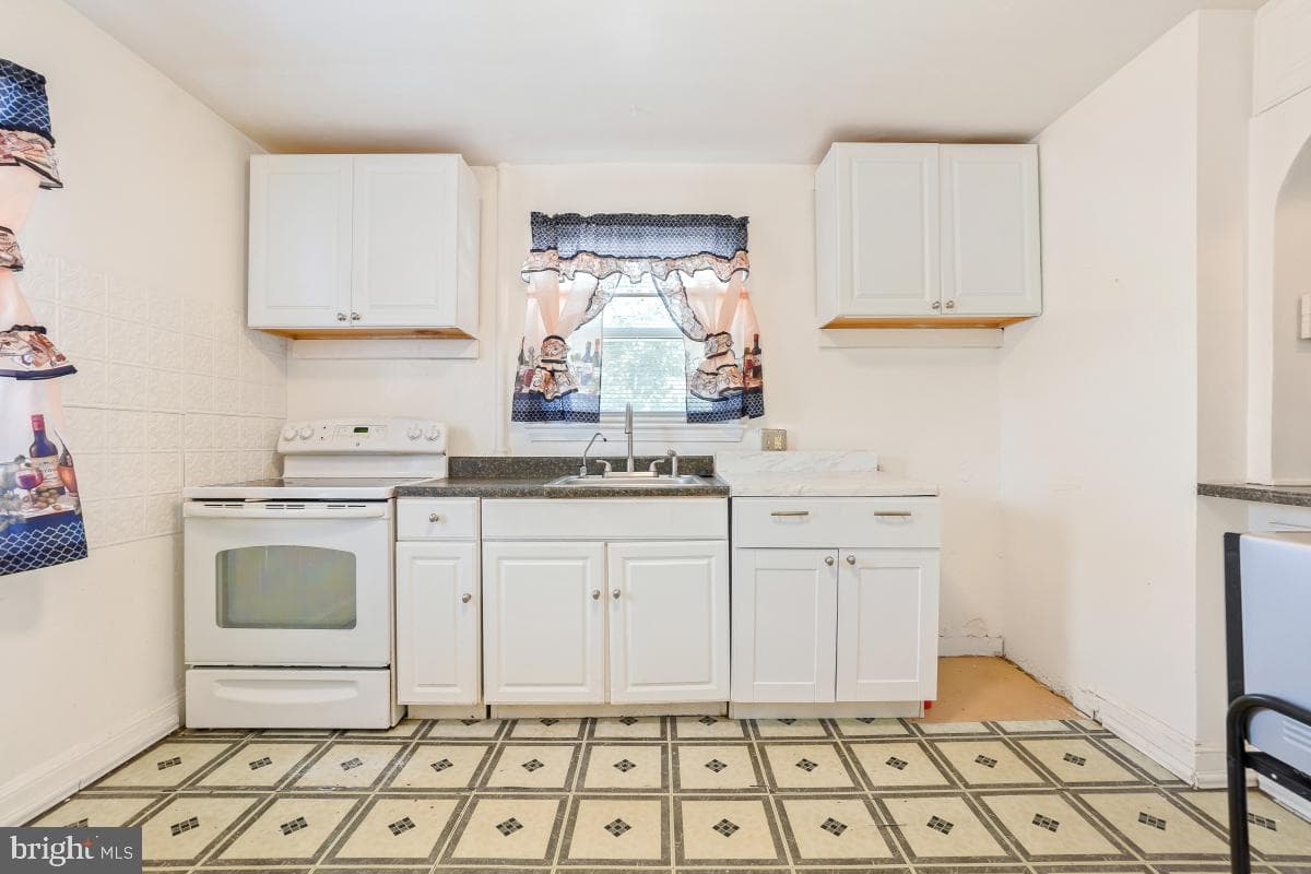 210 69th Street photo 9