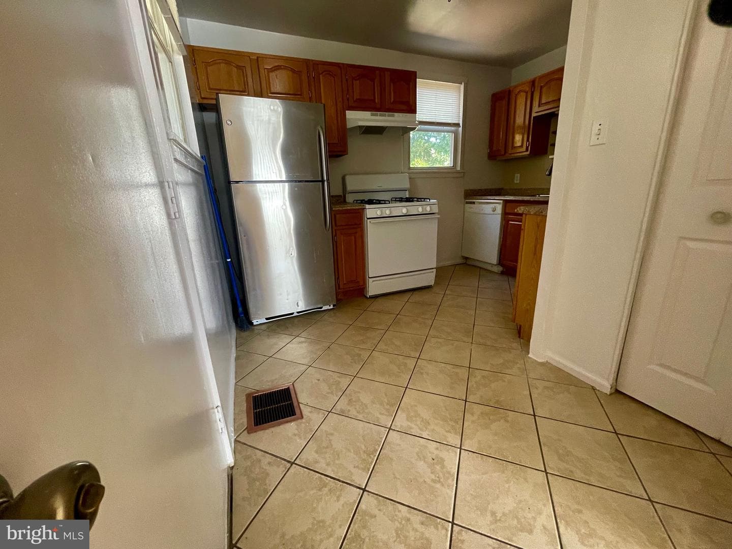 5714 63rd Avenue photo 5