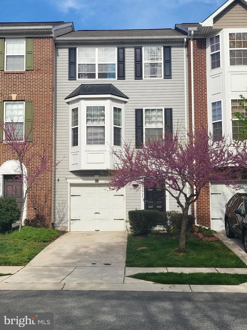 12909 Center Park Way photo 3