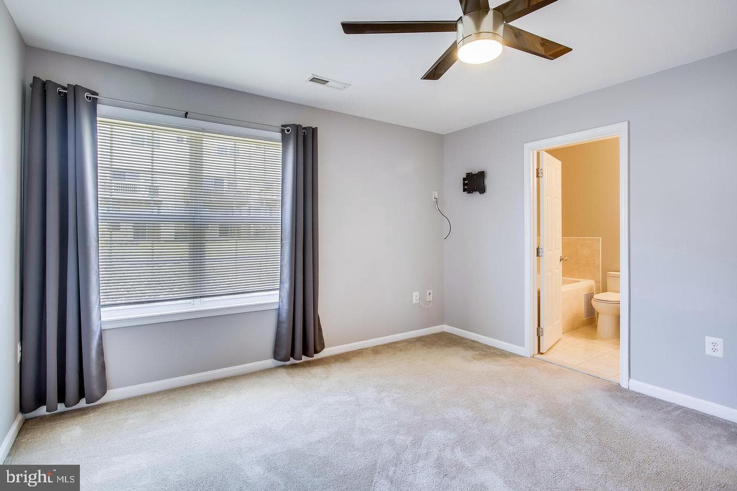 12909 Center Park Way photo 36