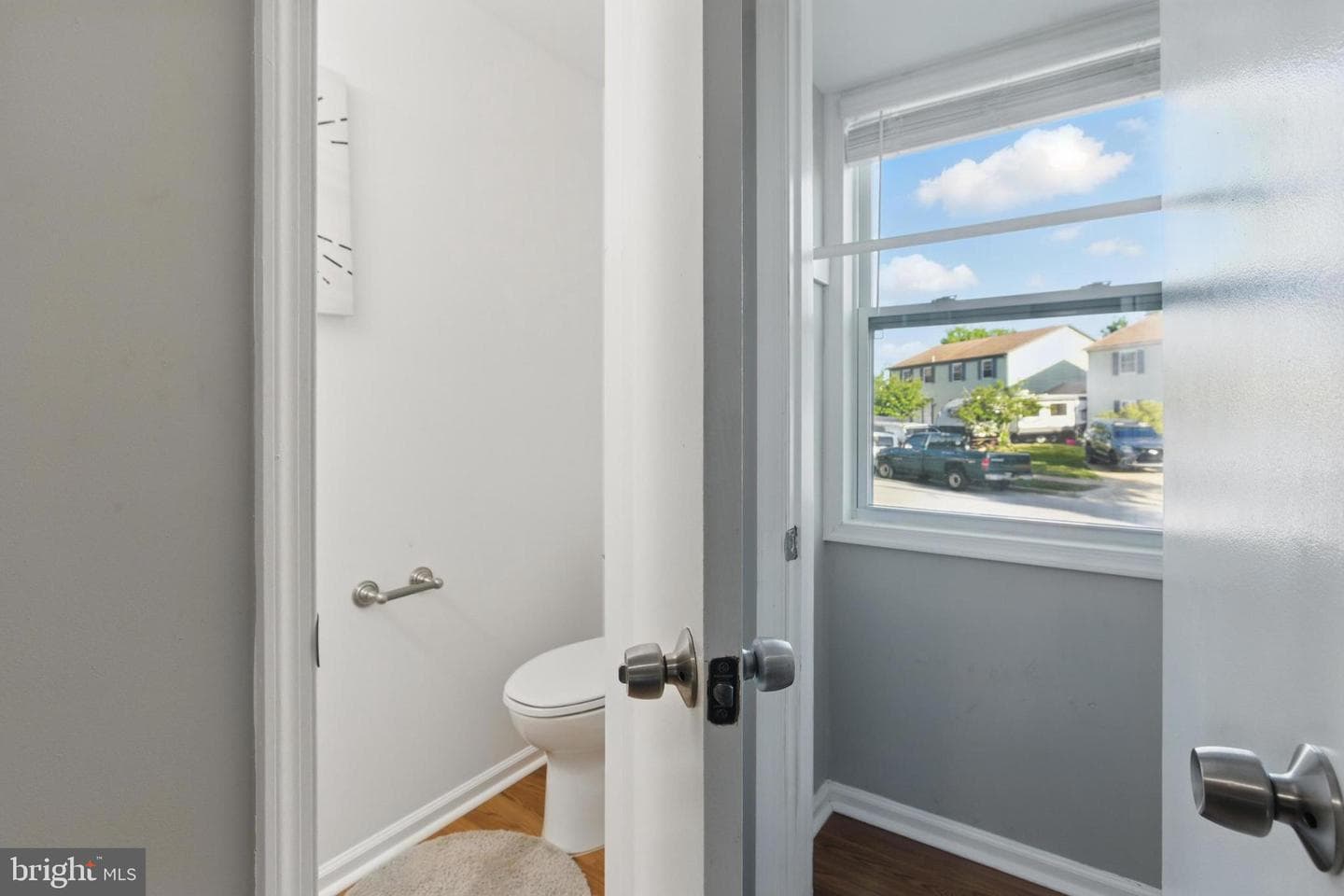 3014 South Grove photo 13