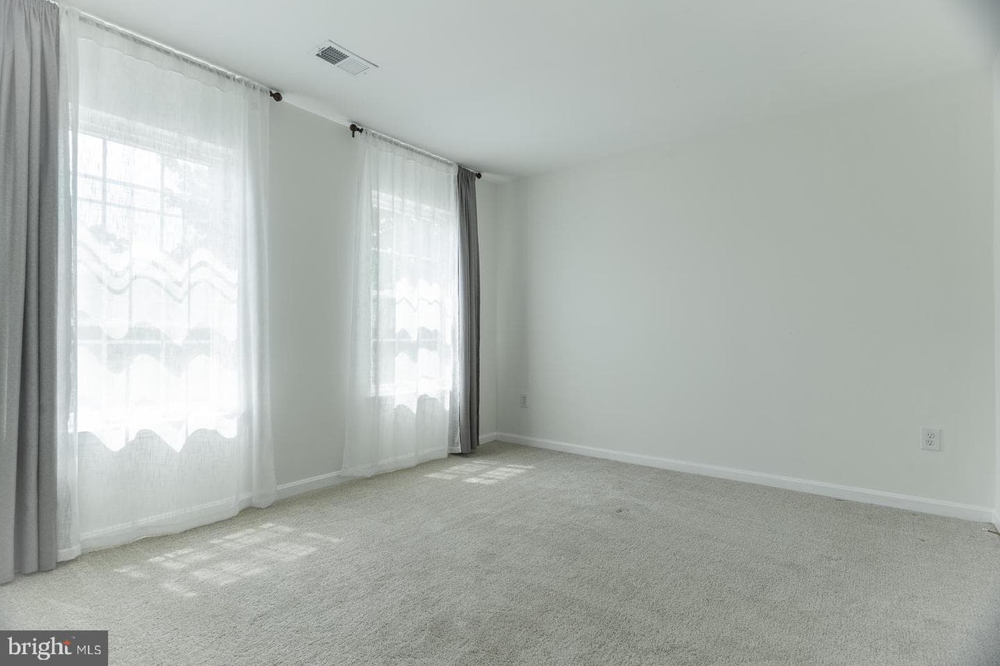 9110 Banleigh Lane photo 12