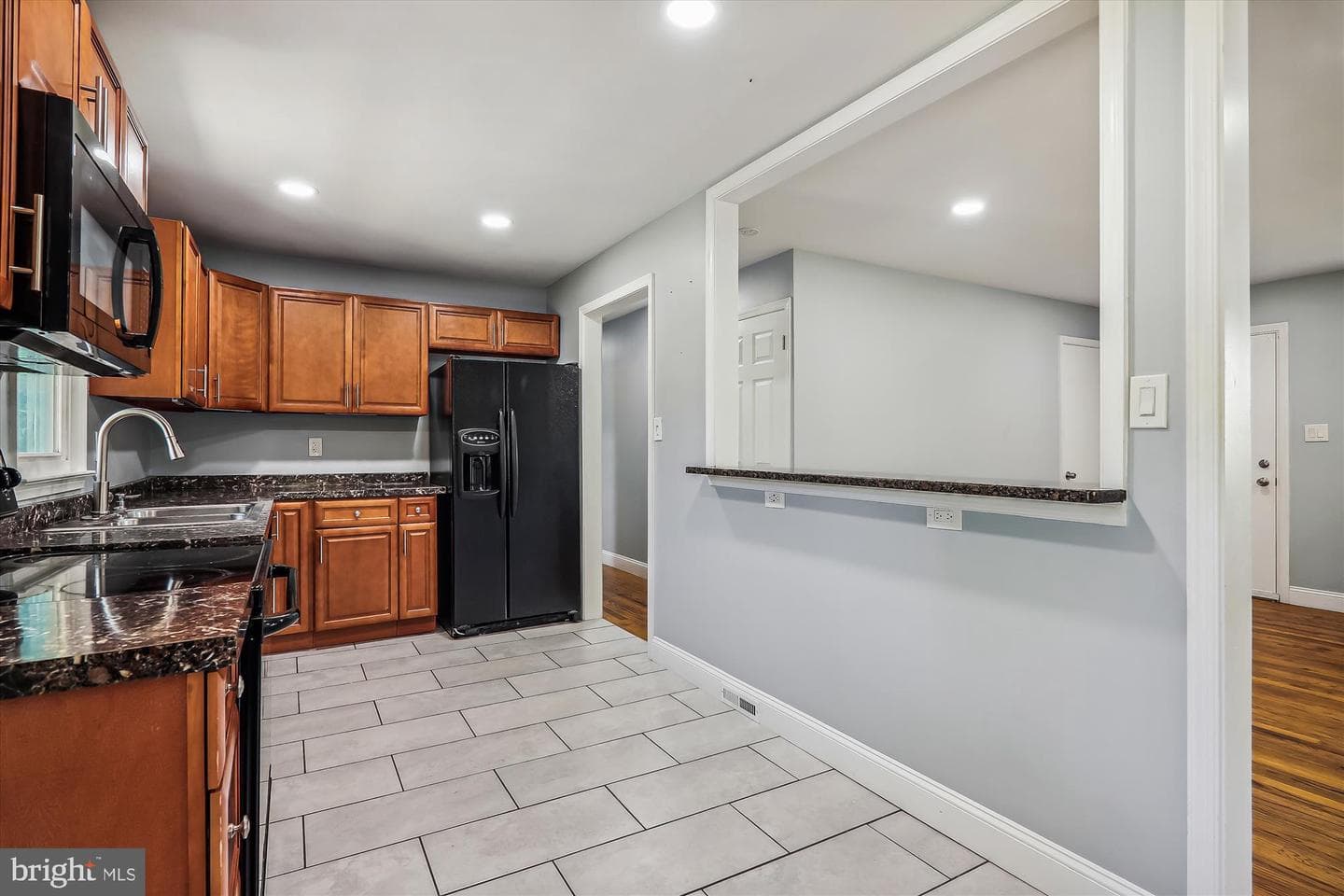 7608 Croom Station Road photo 4